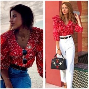 New !! ZARA embroidered detail top.